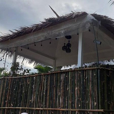 Hotel นรดีฮิวล์ รีสอร์ต เขาแผงม้า วังน้ำเขียว Ban Sap Bon  Exterior foto